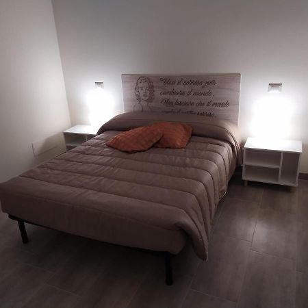 Appartamento Dimora Sorriso Bari Esterno foto