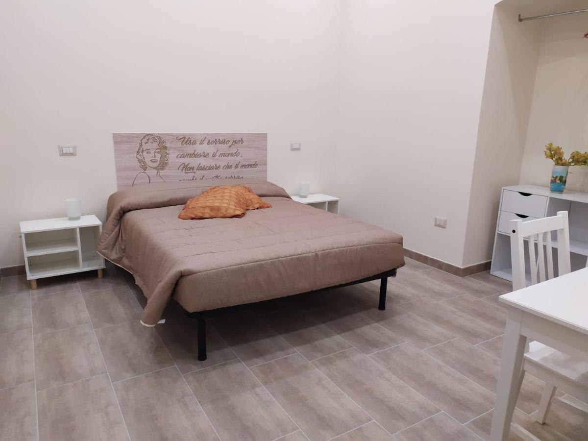 Appartamento Dimora Sorriso Bari Esterno foto