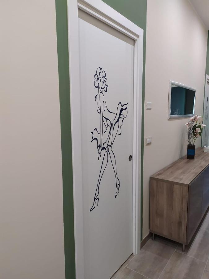 Appartamento Dimora Sorriso Bari Esterno foto